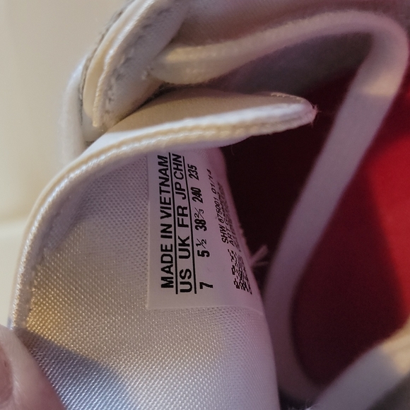 Adidas sneakers - Picture 4 of 4